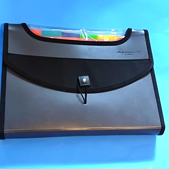 No Boundaries & Performance Series Paper Holder (Set of 2) - Picture 2 of 16